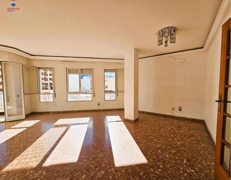 4 slaapkamer Appartement Te koop