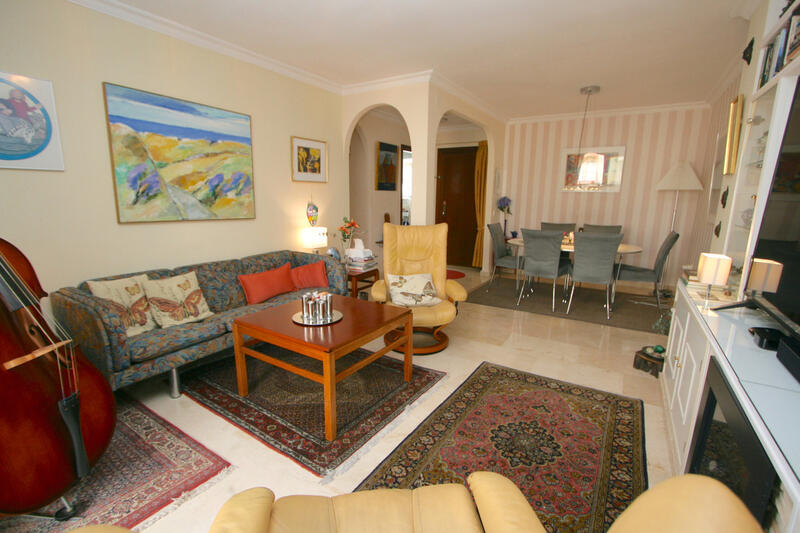 3 bedroom Apartment for sale