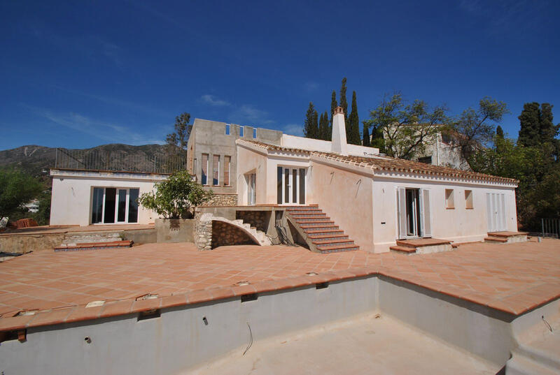 Villa zu verkaufen in Mijas, Málaga