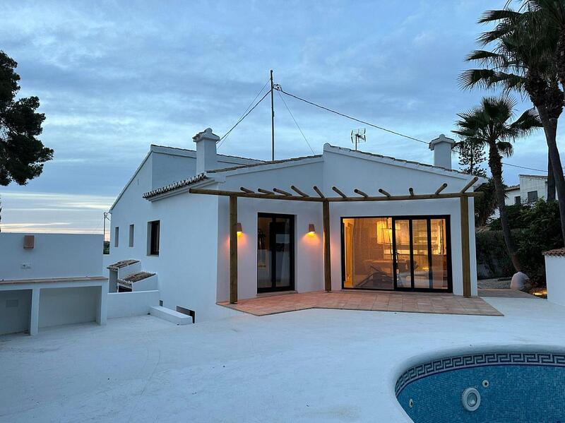 Villa for sale in Javea, Alicante