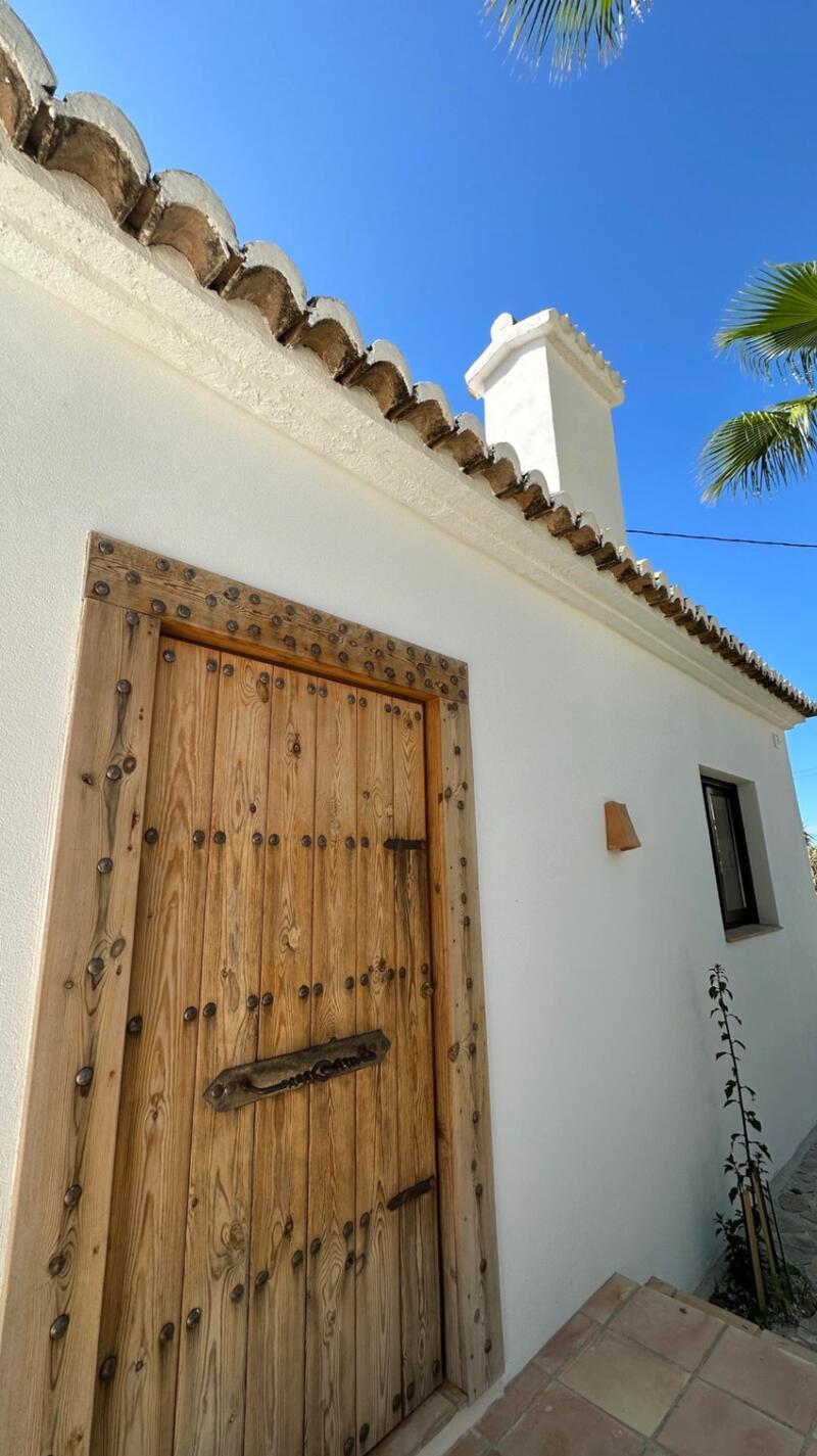 4 Cuarto Villa en venta