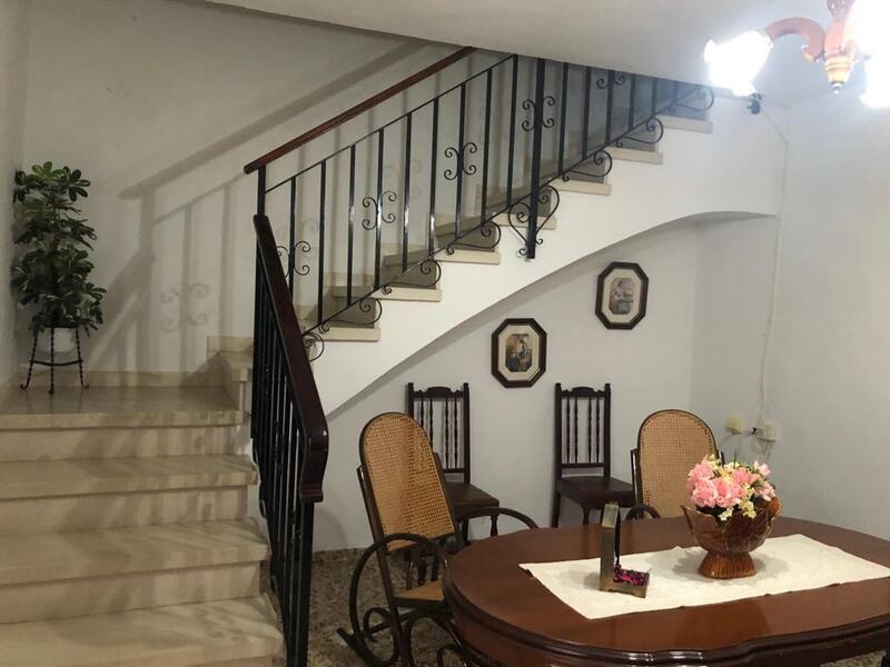 Townhouse for sale in Cuevas Bajas, Málaga