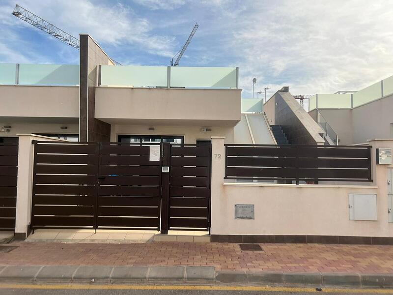 Townhouse for sale in San Pedro del Pinatar, Murcia