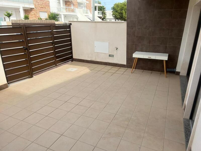 3 Cuarto Adosado en venta