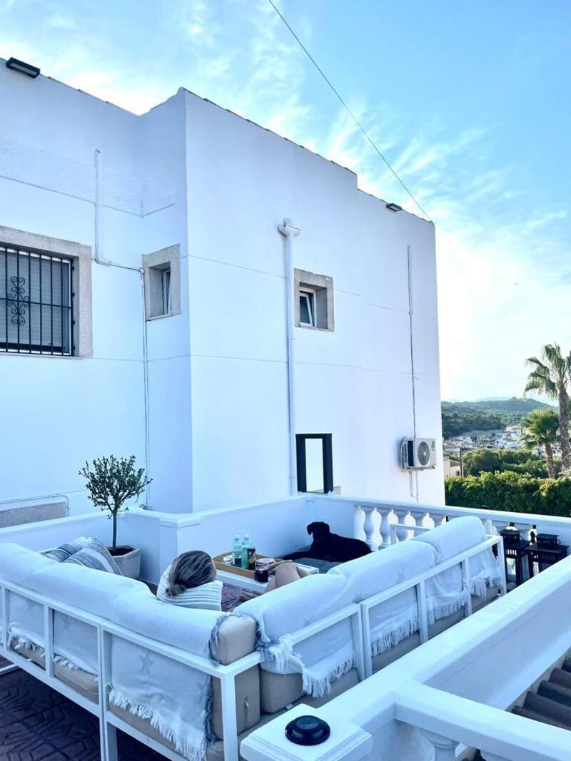 4 Cuarto Villa en venta