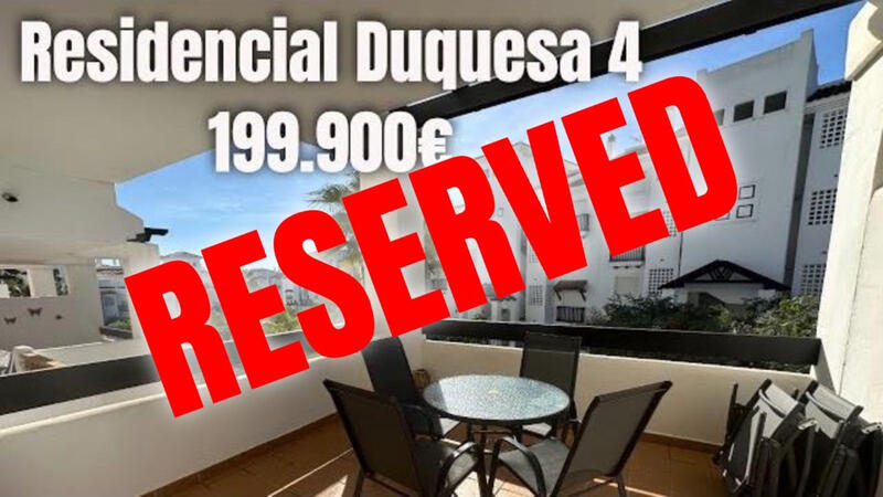 Apartamento en venta en La Duquesa, Málaga