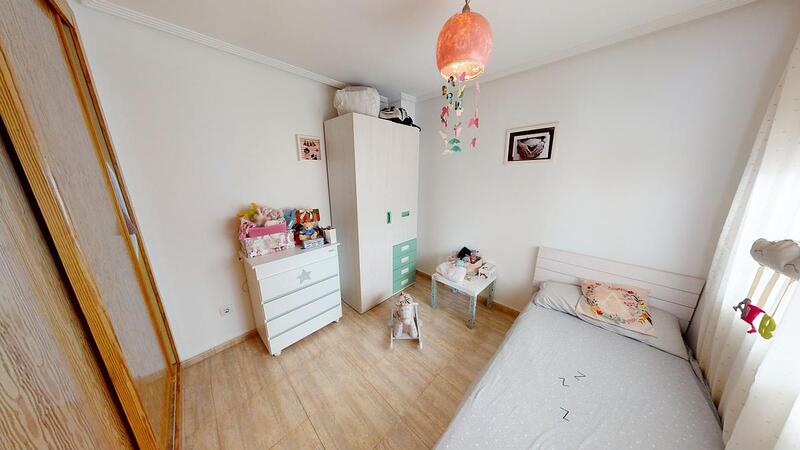 2 slaapkamer Appartement Te koop