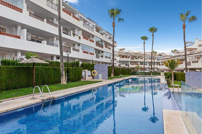 Apartamento en venta en Orihuela Costa, Alicante