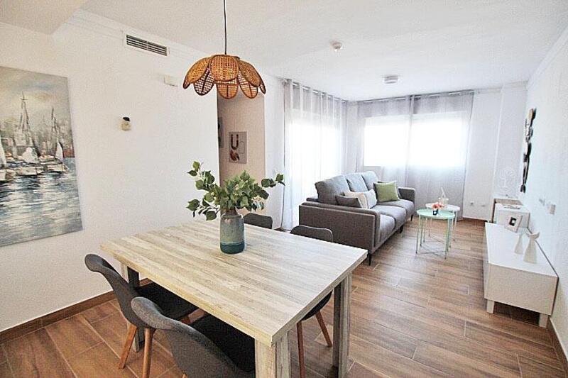 2 bedroom Apartment for sale