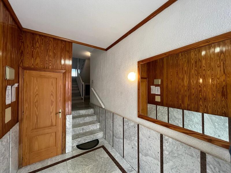 2 slaapkamer Appartement Te koop