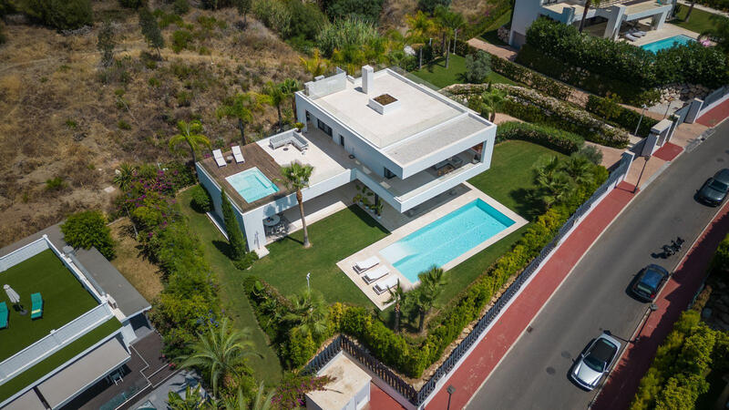 5 bedroom Villa for sale