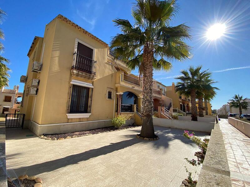 Appartement Te koop in Algorfa, Alicante