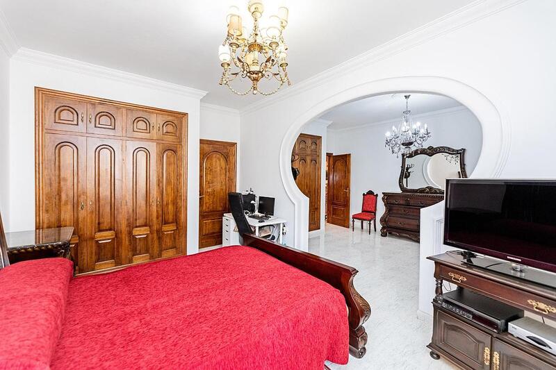 7 chambre Villa à vendre