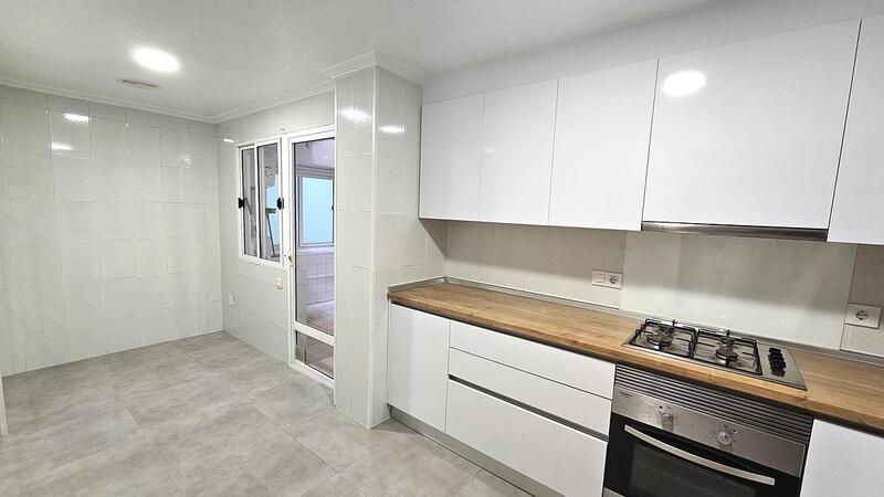 4 chambre Appartement à vendre