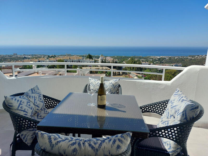 Apartment for sale in Calahonda, Málaga