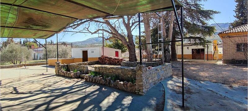 Villa à vendre dans Montefrio, Granada