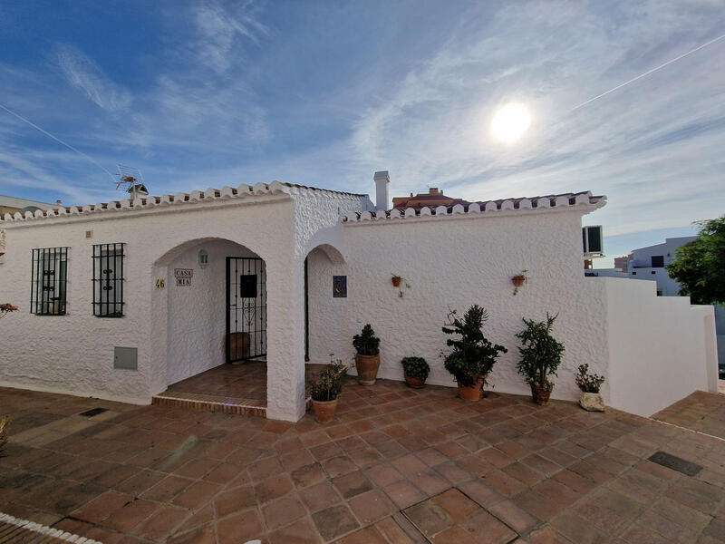 Townhouse for sale in Torreblanca del Sur, Málaga