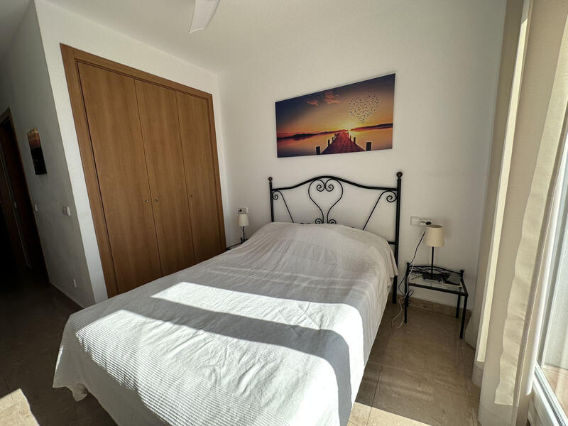 2 slaapkamer Appartement Te koop