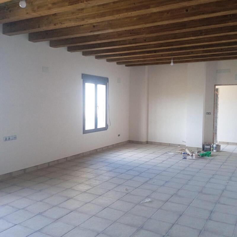 9 Cuarto Villa en venta