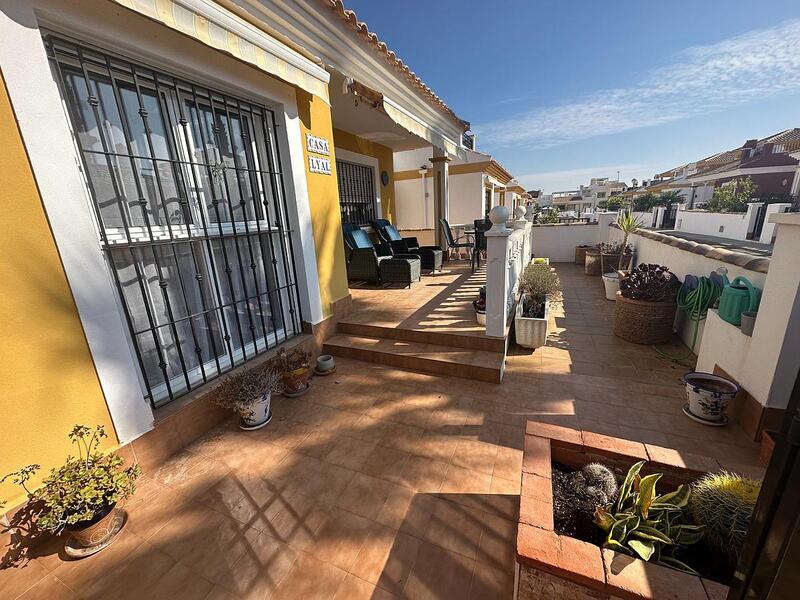 3 Cuarto Villa en venta