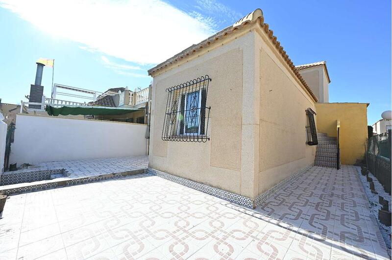 Maison de Ville à vendre dans Torrevieja, Alicante