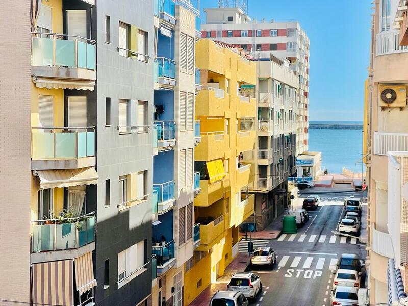 Appartement zu verkaufen in Torrevieja, Alicante