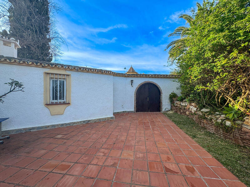 4 Cuarto Villa en venta