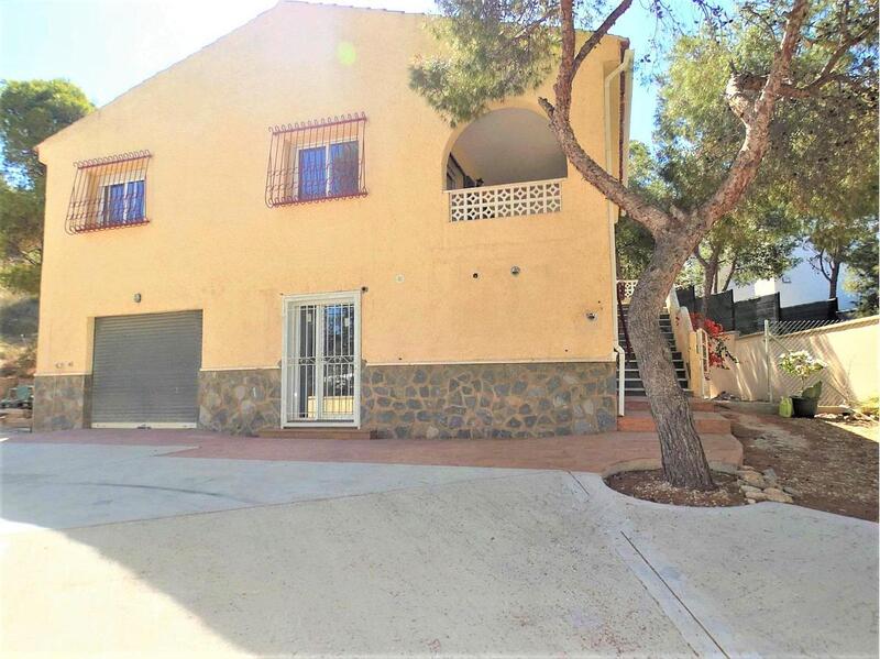 6 Cuarto Villa en venta