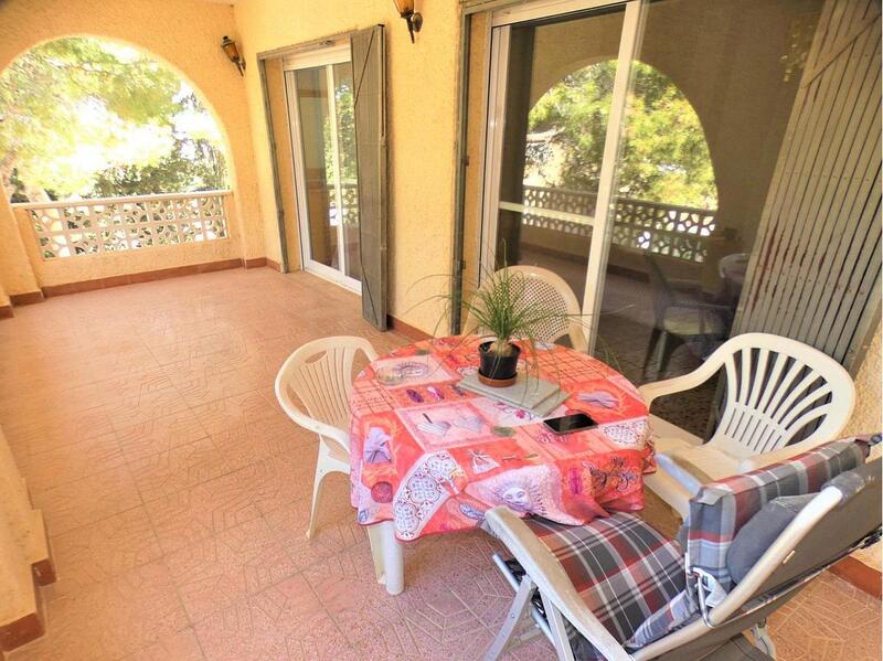 6 Cuarto Villa en venta