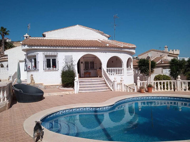 Villa til salgs i Ciudad Quesada, Alicante