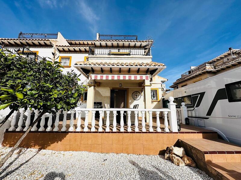 Townhouse for sale in Orihuela Costa, Alicante