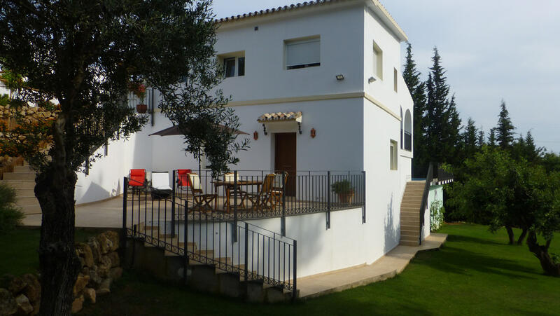 4 Cuarto Villa en venta