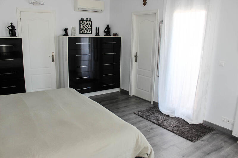 5 chambre Villa à vendre