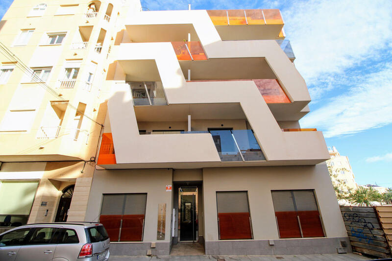 Appartement Te koop in Torrevieja, Alicante