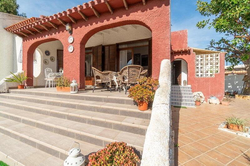 3 Cuarto Villa en venta