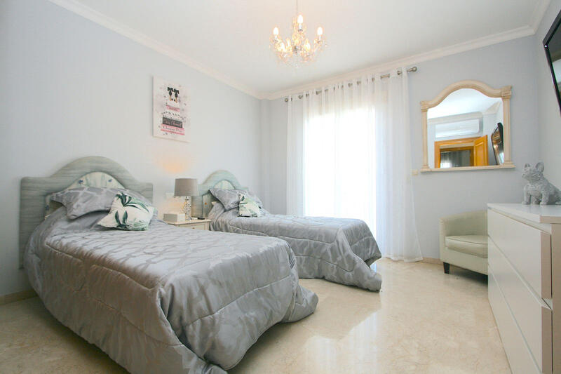 5 chambre Villa à vendre