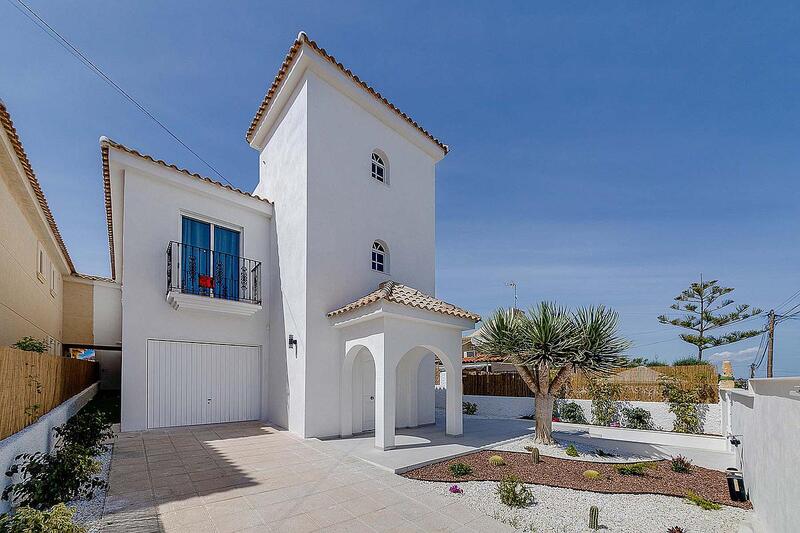 вилла продается в Torrevieja, Alicante