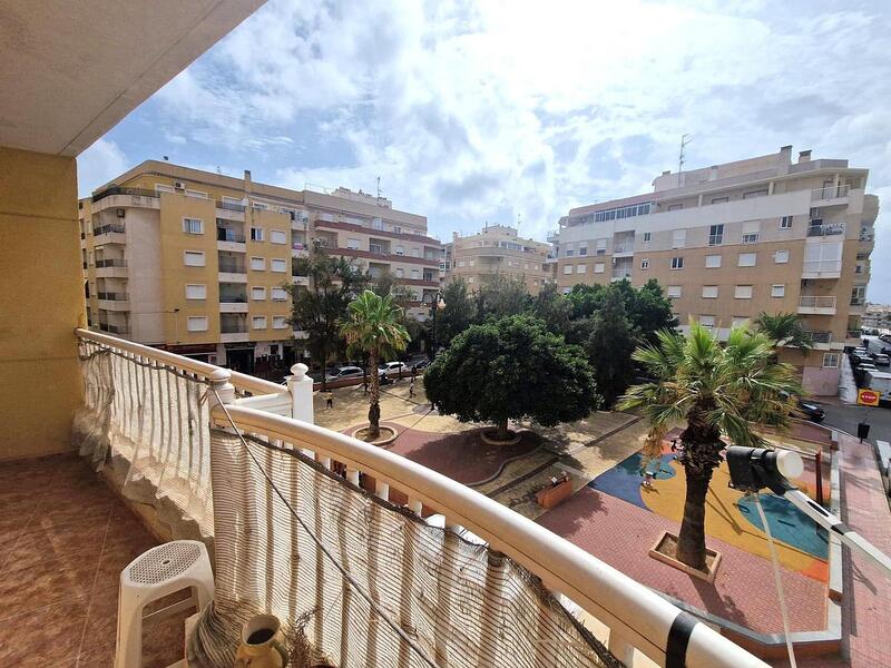 Apartment for sale in Torrevieja, Alicante