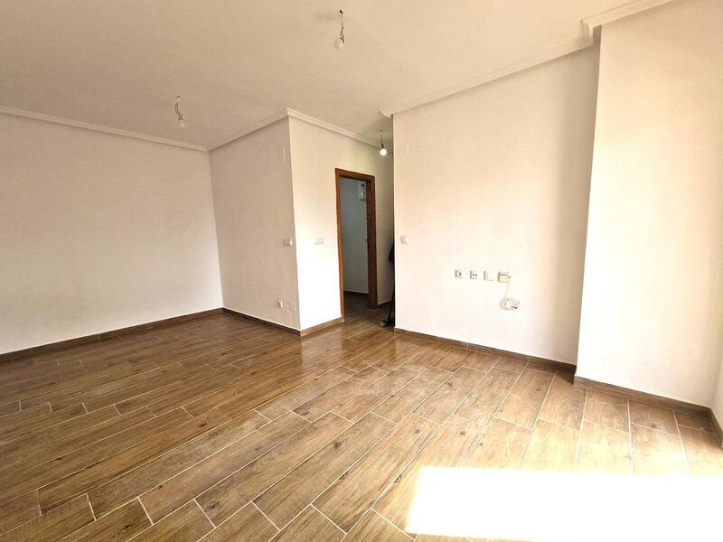 2 slaapkamer Appartement Te koop