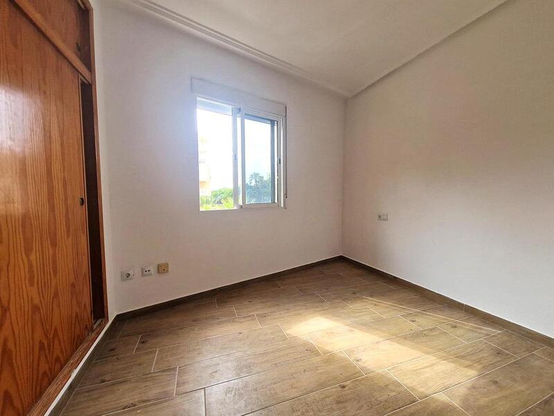 2 slaapkamer Appartement Te koop