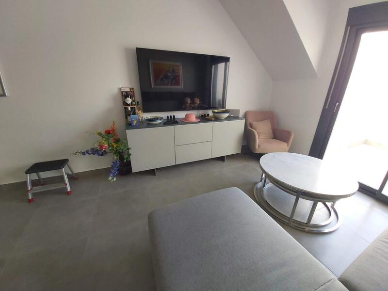 2 slaapkamer Appartement Te koop