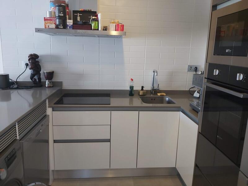 2 slaapkamer Appartement Te koop