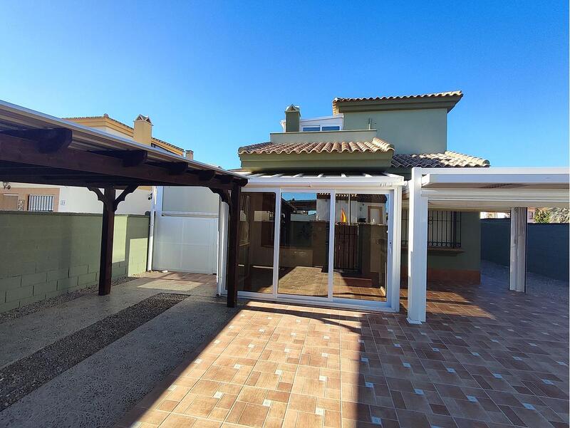 2 Cuarto Villa en venta