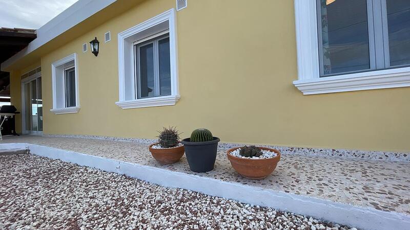 4 Cuarto Villa en venta