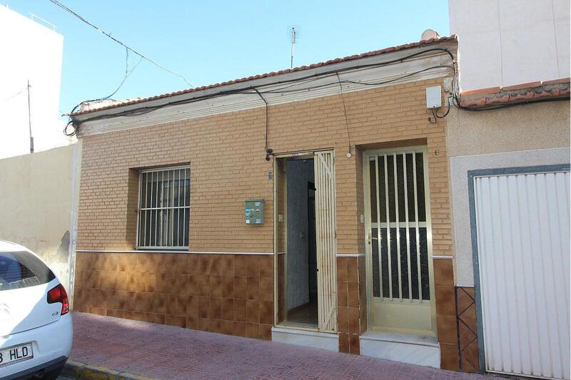 Maison de Ville à vendre dans Torrevieja, Alicante