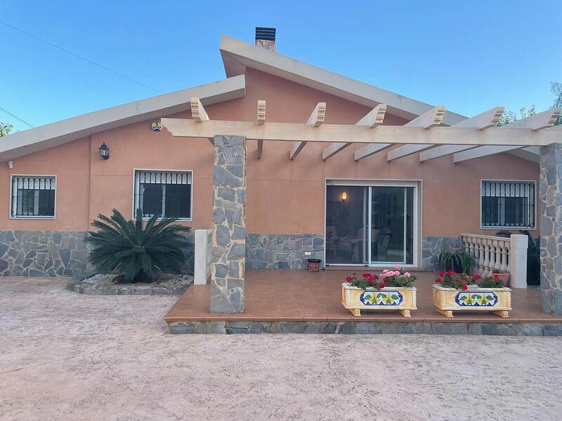 3 Cuarto Villa en venta