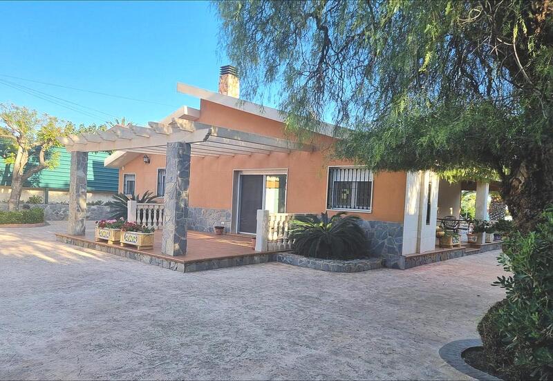 3 Cuarto Villa en venta