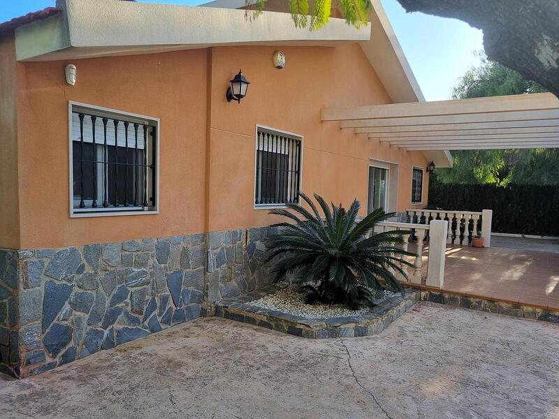 3 Cuarto Villa en venta