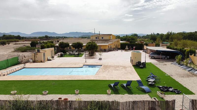 Villa for sale in Villena, Alicante