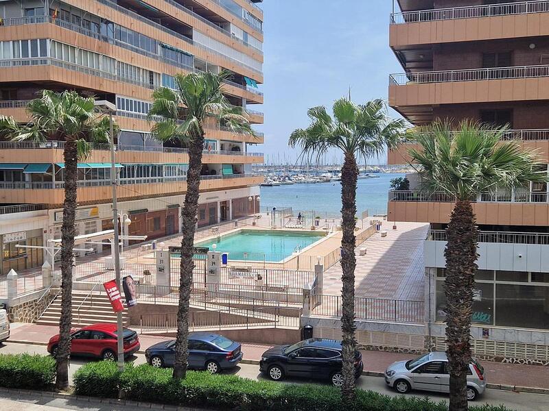 Appartement zu verkaufen in Torrevieja, Alicante